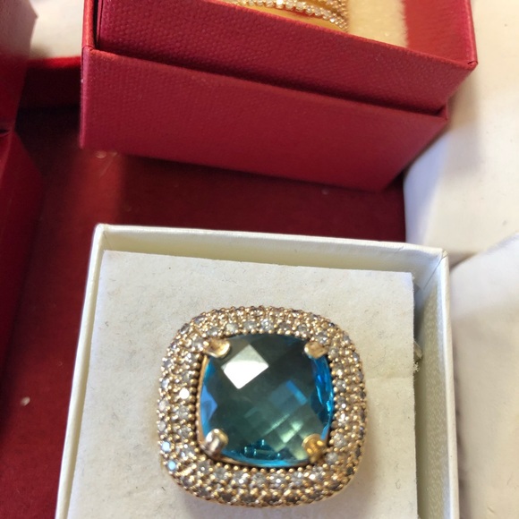 Vintage 14 kt yellow gokd ,diamond, blue topaz rng - Picture 2 of 6